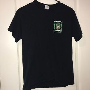 Pineapple Willys t shirt